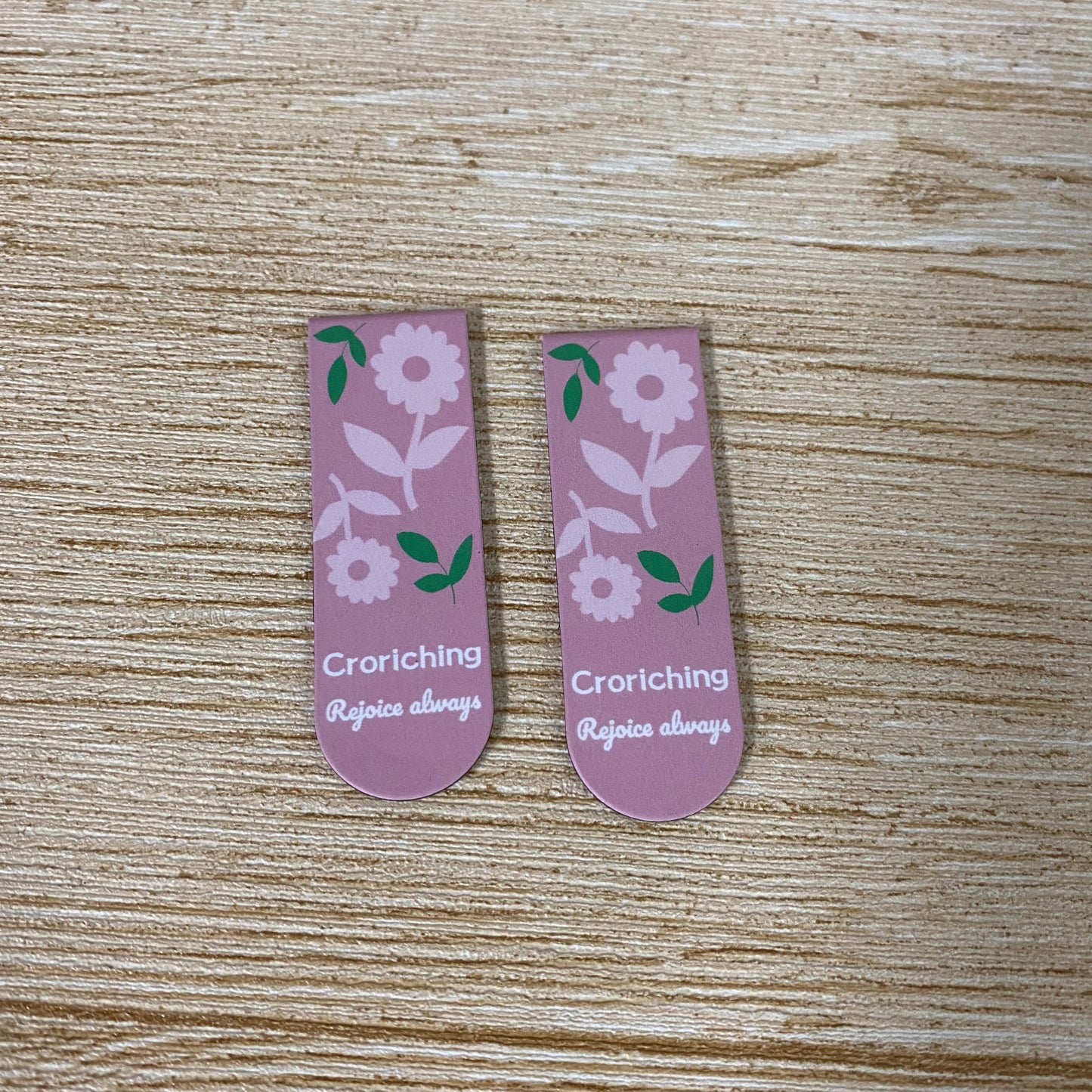 Croriching 2Pcs Magnetic Bookmark